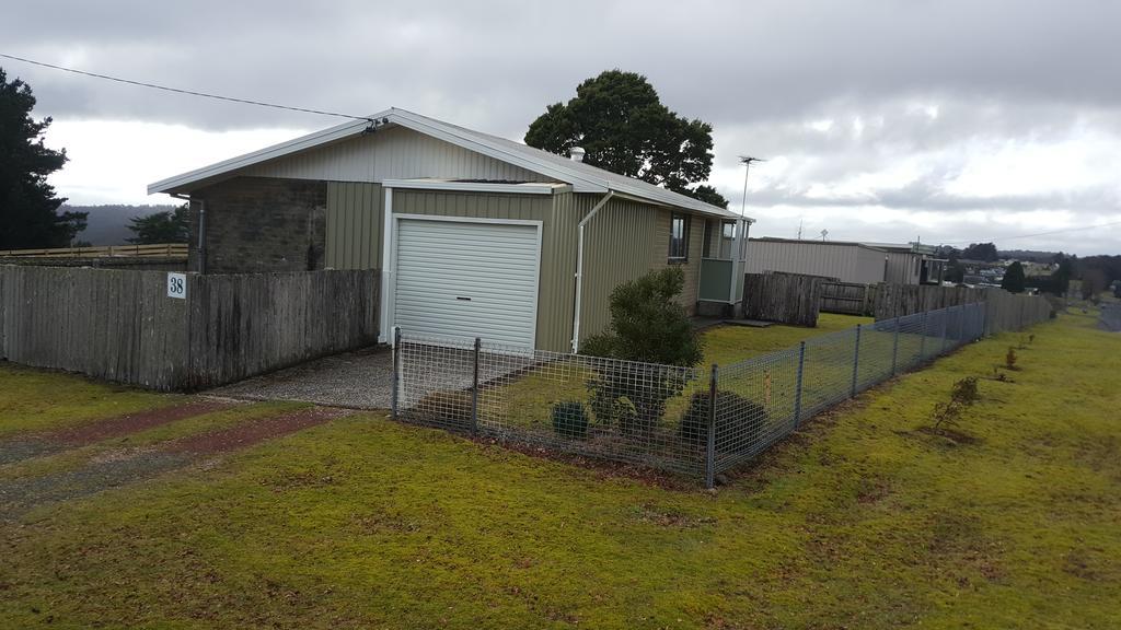 Waratah Falls Holiday Unit Exterior photo